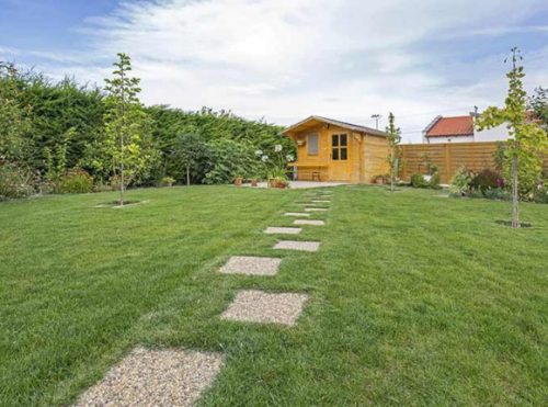 Járdalap 40-es mosott gyöngykavicsos (BE) 44db/raklap